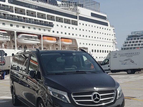 Civitavecchia Port to Fiumicino Airport – Mini-Van