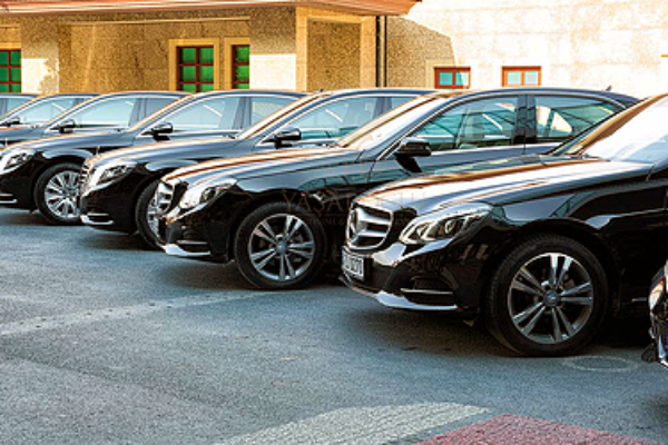 Fiumicino Airport to Rome City – Mercedes-Benz E Class